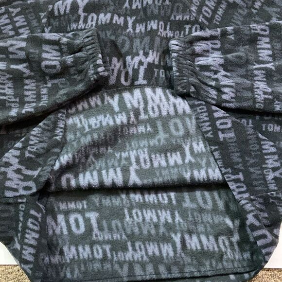 Tommy Hilfiger Sport Black and Red Logo Fleece Unisex - Picture 12 of 16